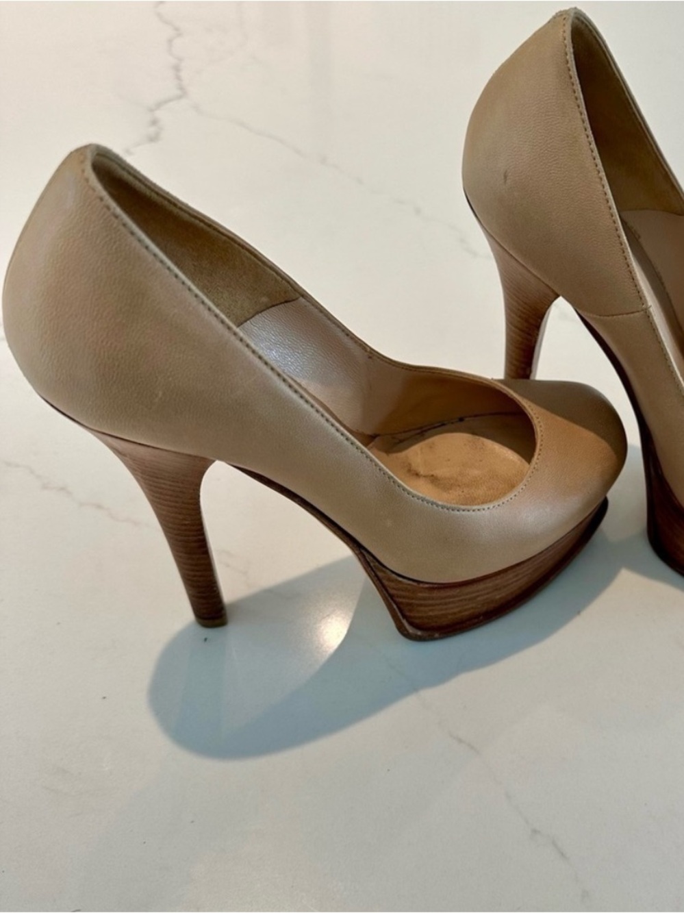 Fendi Fendista Platform Pumps - Picture 2 of 16